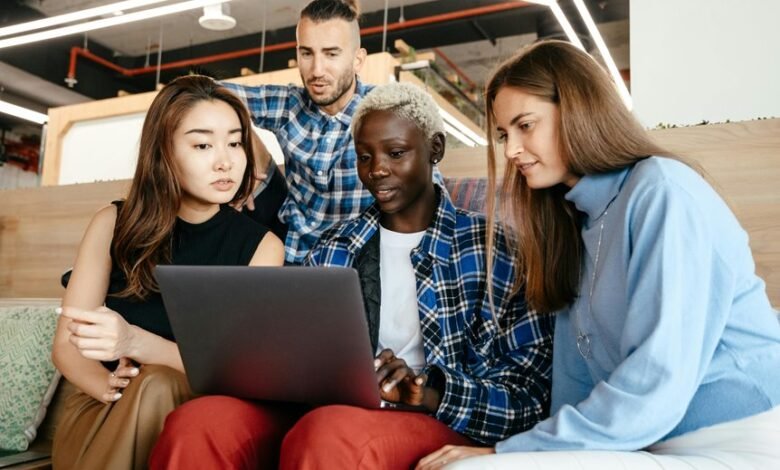 audience strategist for traffic prism