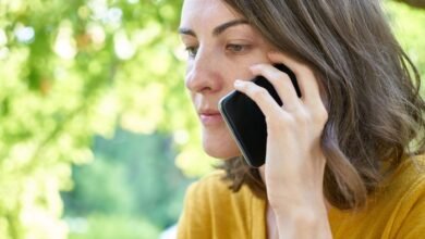 caller profile discovery via phone search data